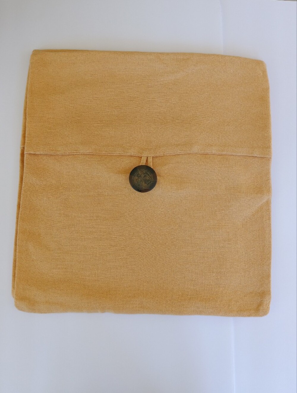 Pottery Barn Linen One Button Throw Pillow 18" Square *Pair*
